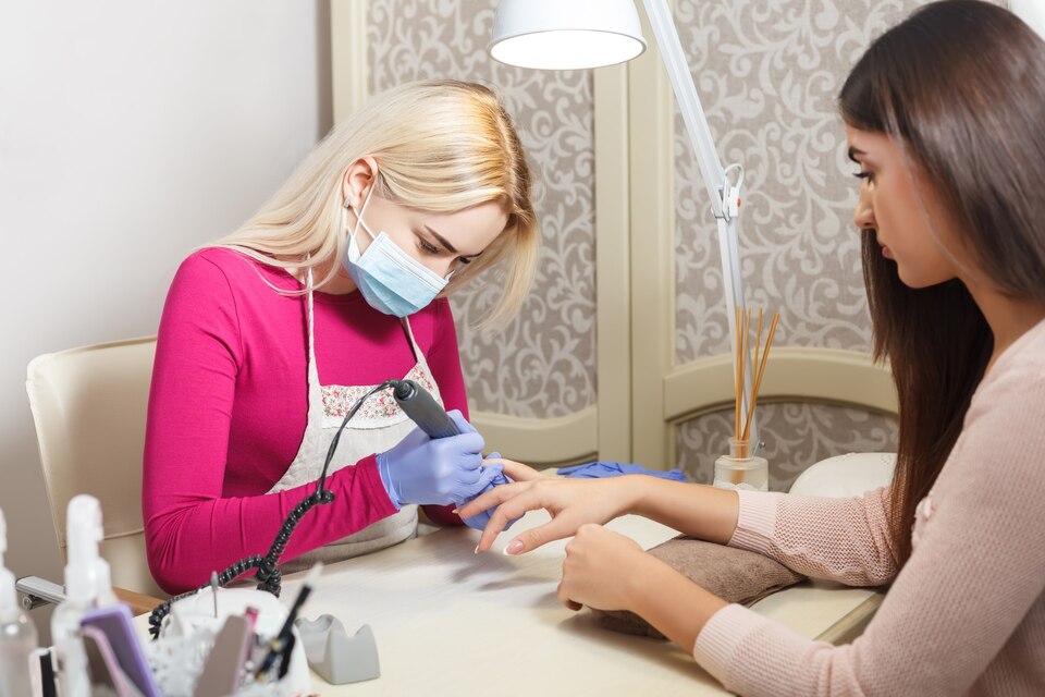 Karamürsel Manikürcü